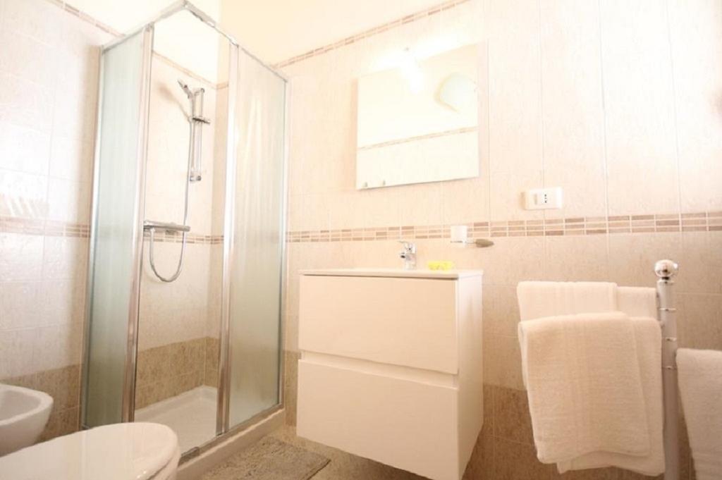 Apartmán Le Tre Rose Di Mary Avola Exteriér fotografie